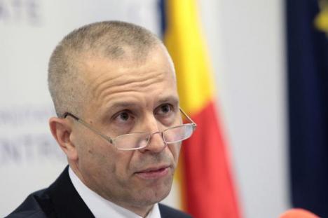 După ce l-a făcut pe Băsescu mafiot, şeful CNAS, Doru Bădescu, a demisionat